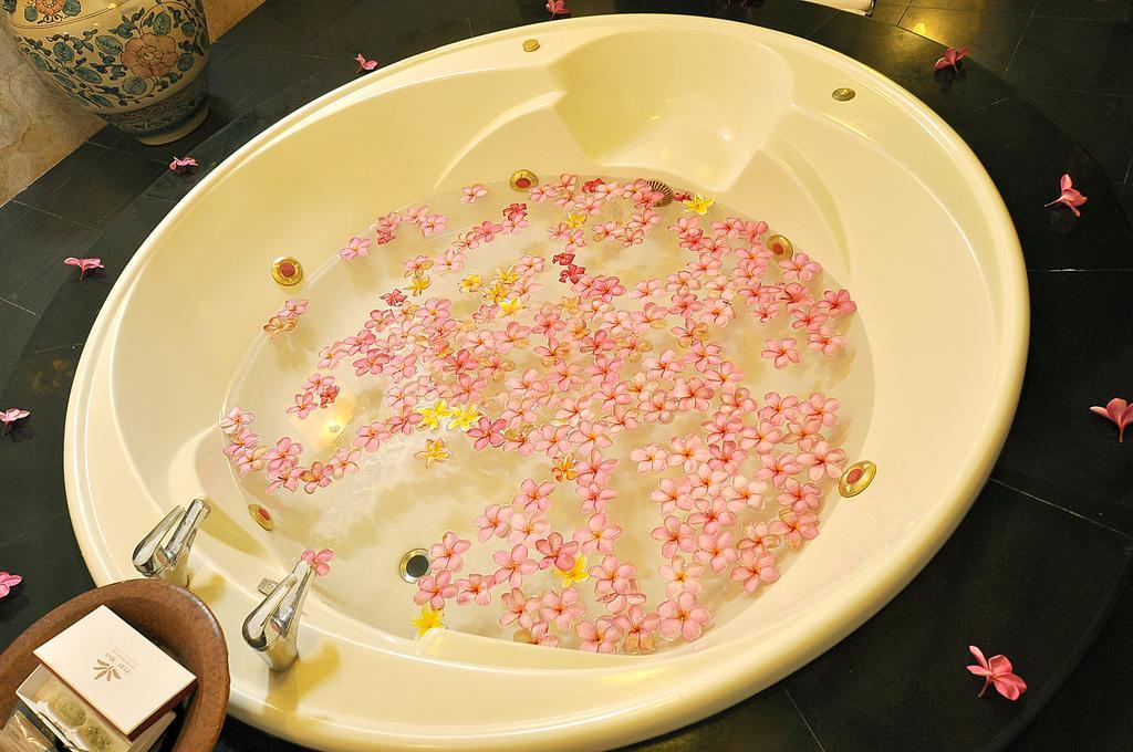 Puri Mas Spa Resort Mangsit Eksteriør billede
